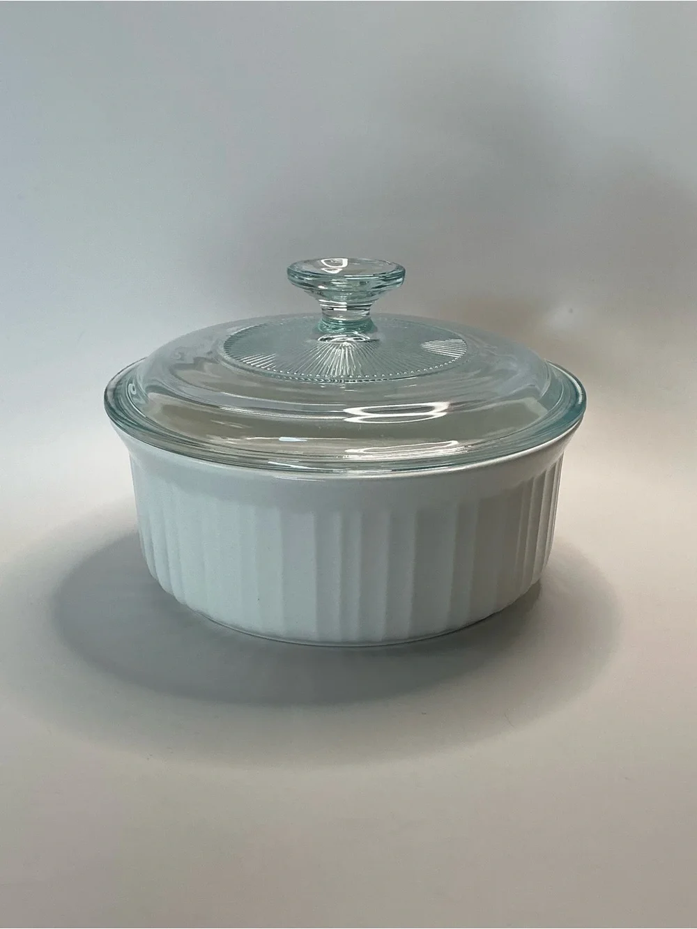 CorningWare French White 1.5 Qt Round Covered Casserole Dish with Glass Lid